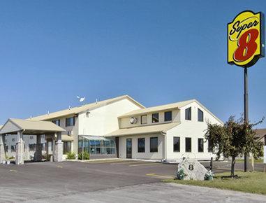 Super 8 By Wyndham Iowa Falls Exterior photo